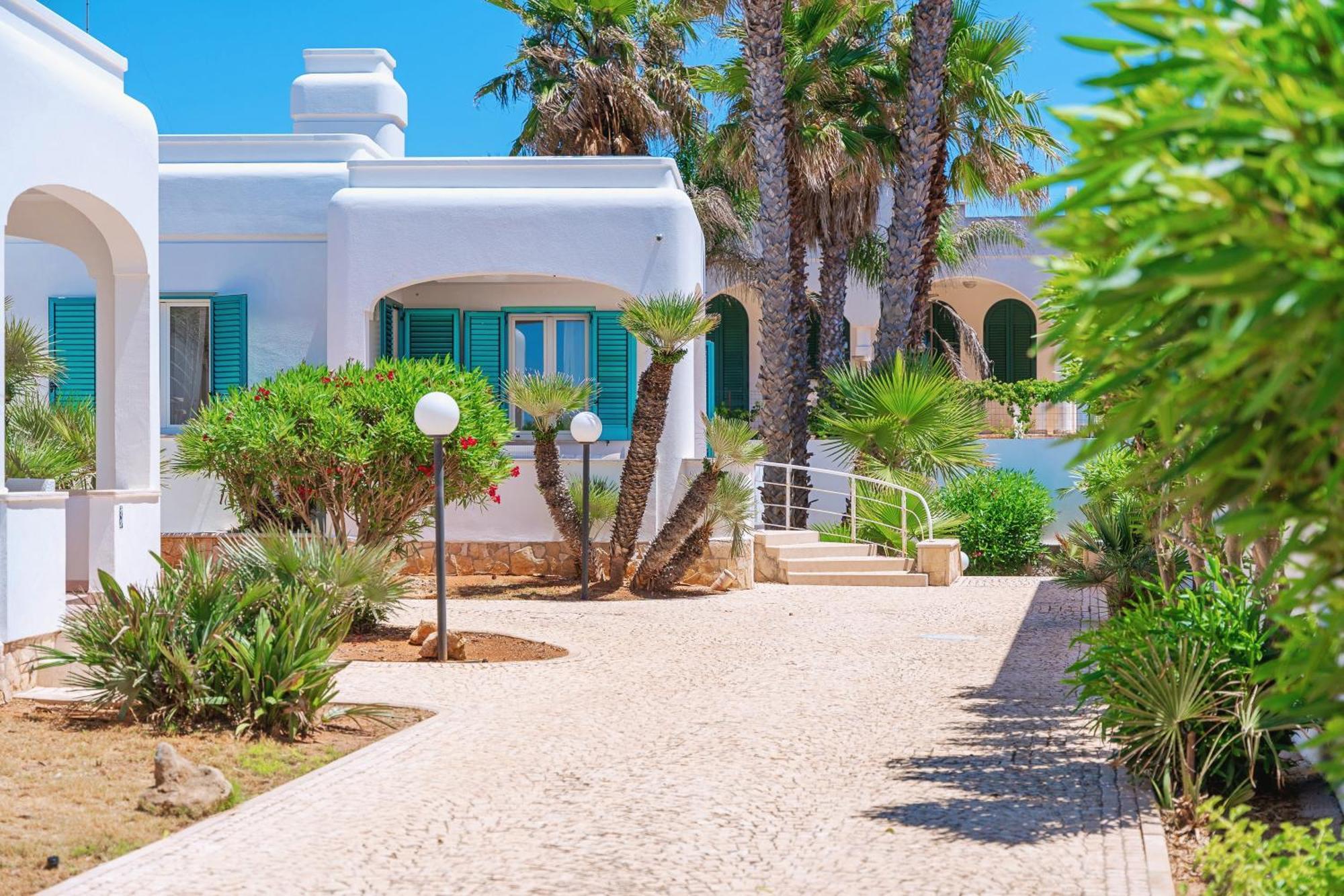 Residence Oasi Sul Mare Торе Суда Екстериор снимка