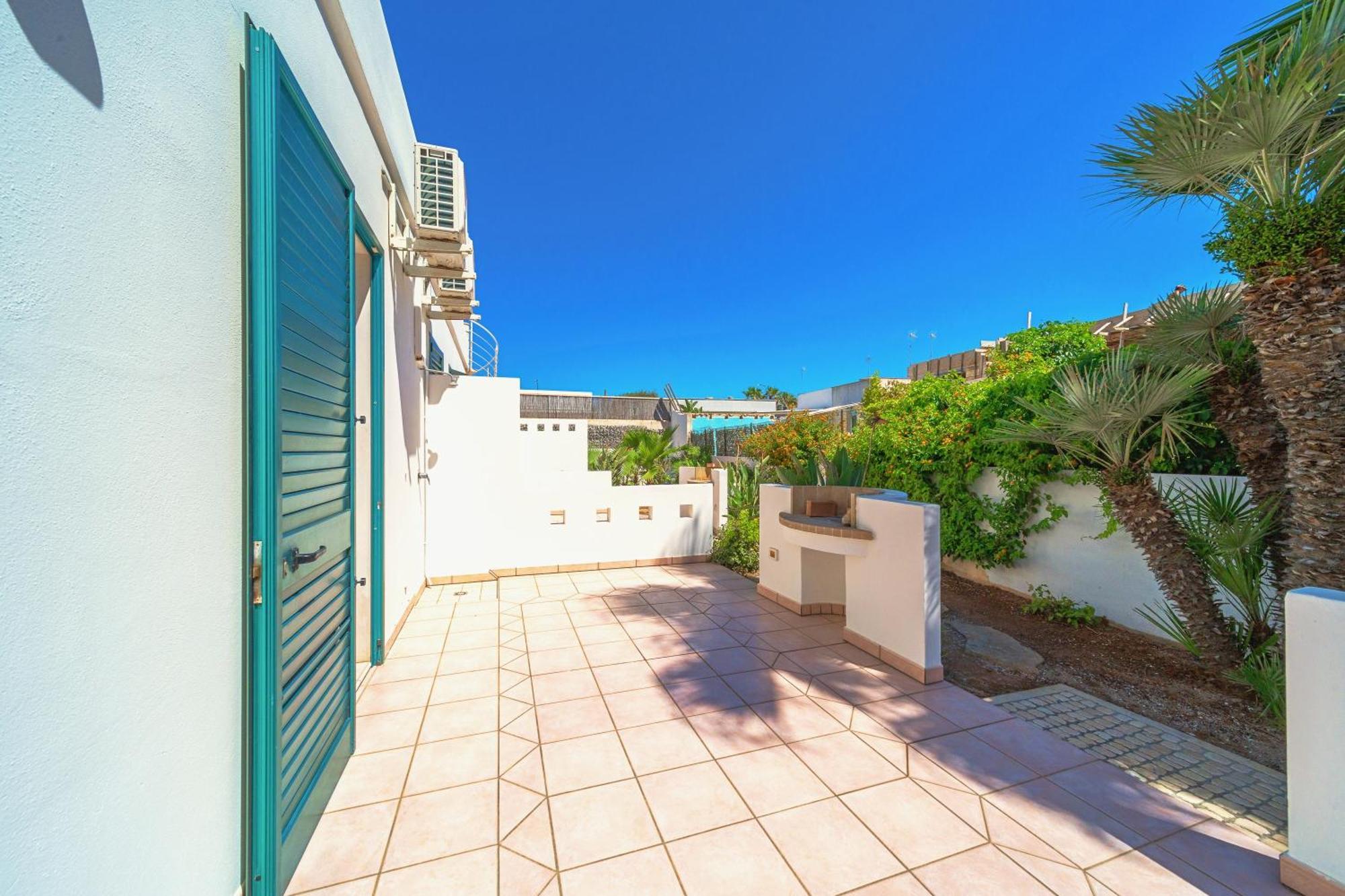 Residence Oasi Sul Mare Торе Суда Екстериор снимка