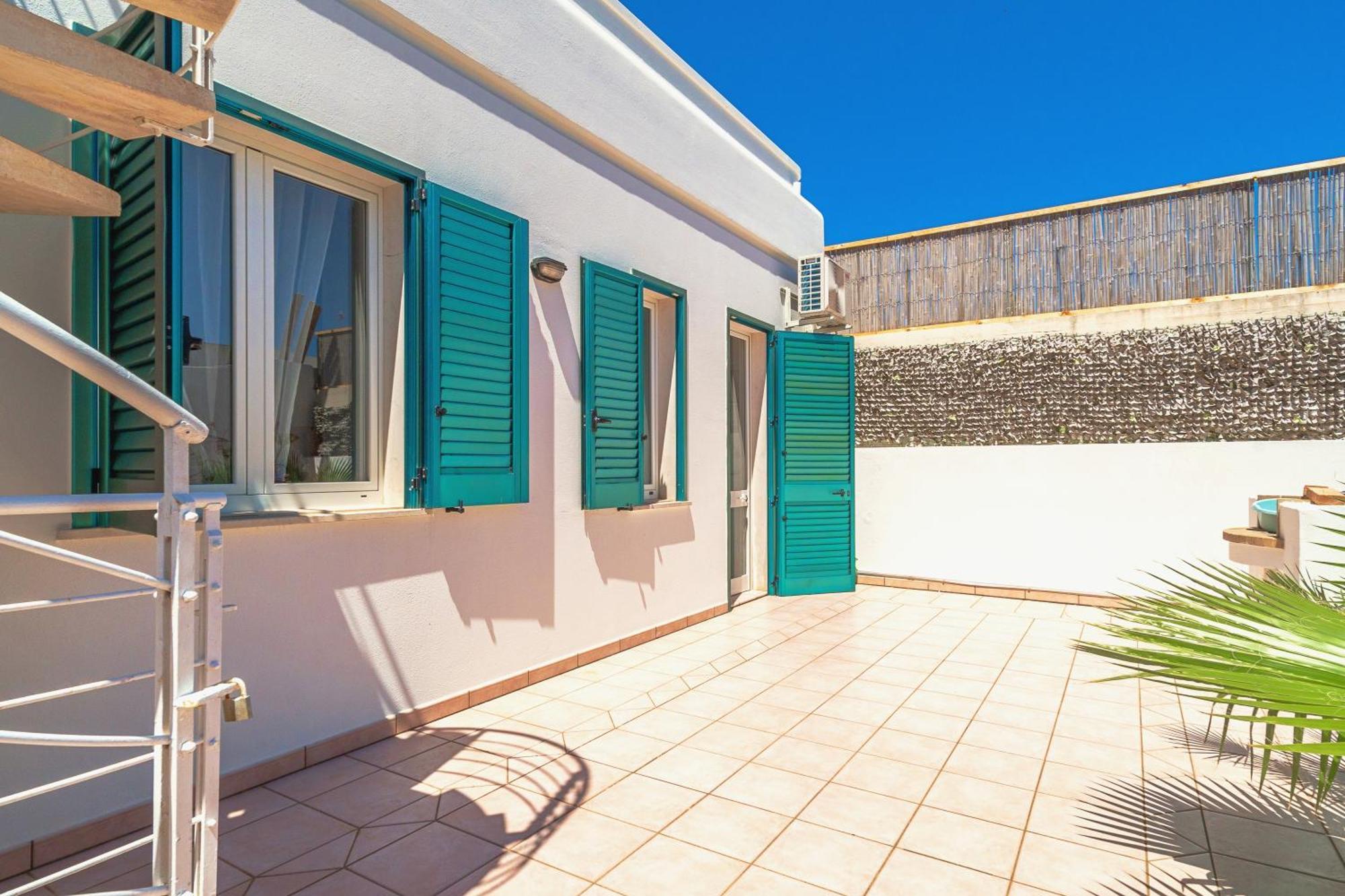 Residence Oasi Sul Mare Торе Суда Екстериор снимка